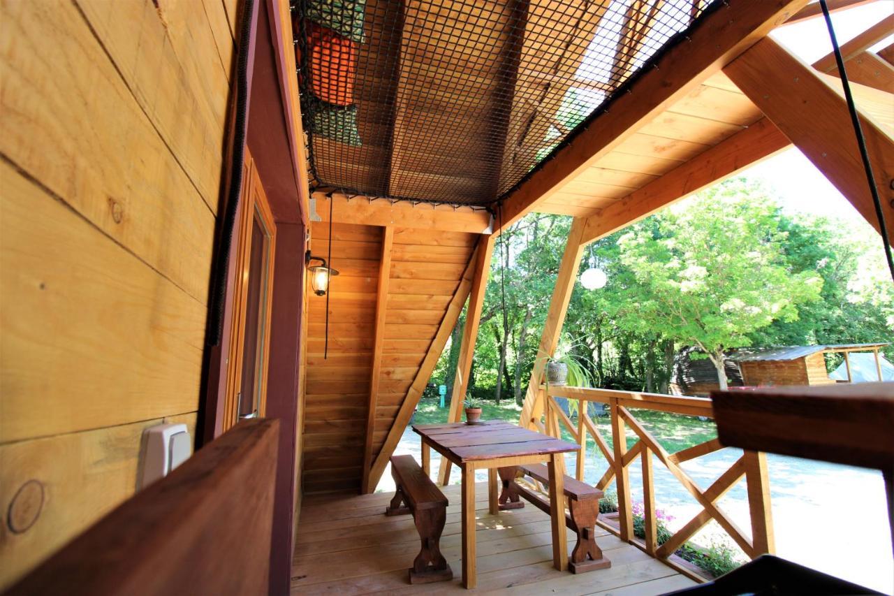 Habitat Createur - Hebergements Insolites Au Camping Municipal "Les Ecureuils" Recoubeau-Jansac Εξωτερικό φωτογραφία