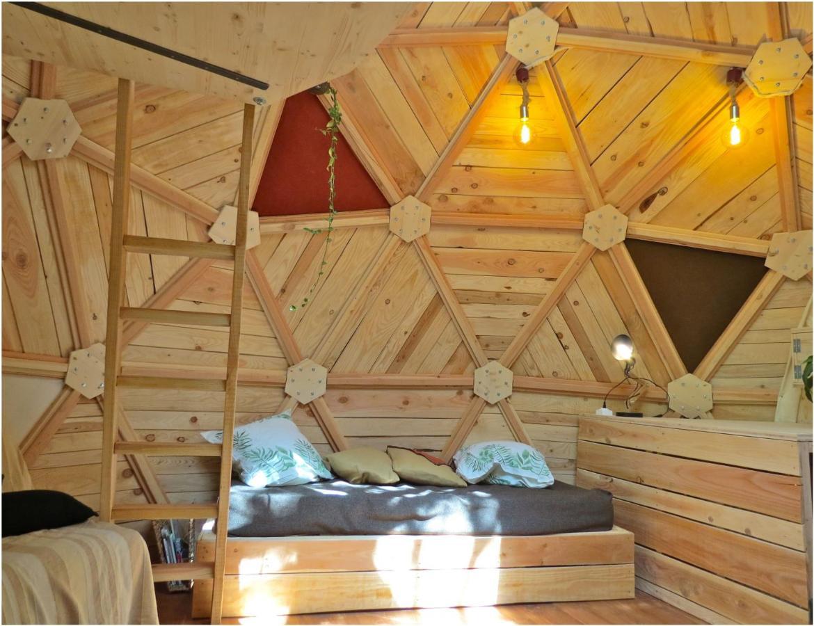 Habitat Createur - Hebergements Insolites Au Camping Municipal "Les Ecureuils" Recoubeau-Jansac Εξωτερικό φωτογραφία