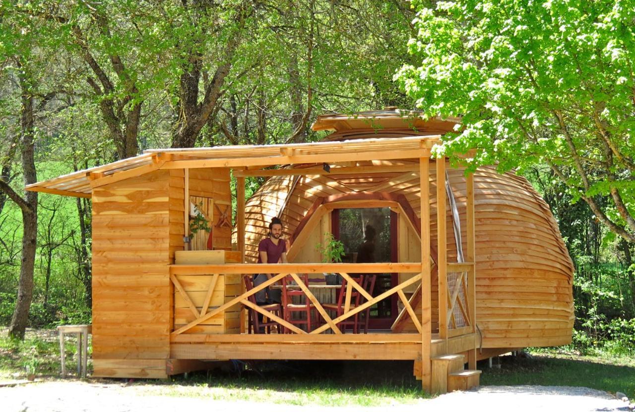 Habitat Createur - Hebergements Insolites Au Camping Municipal "Les Ecureuils" Recoubeau-Jansac Εξωτερικό φωτογραφία