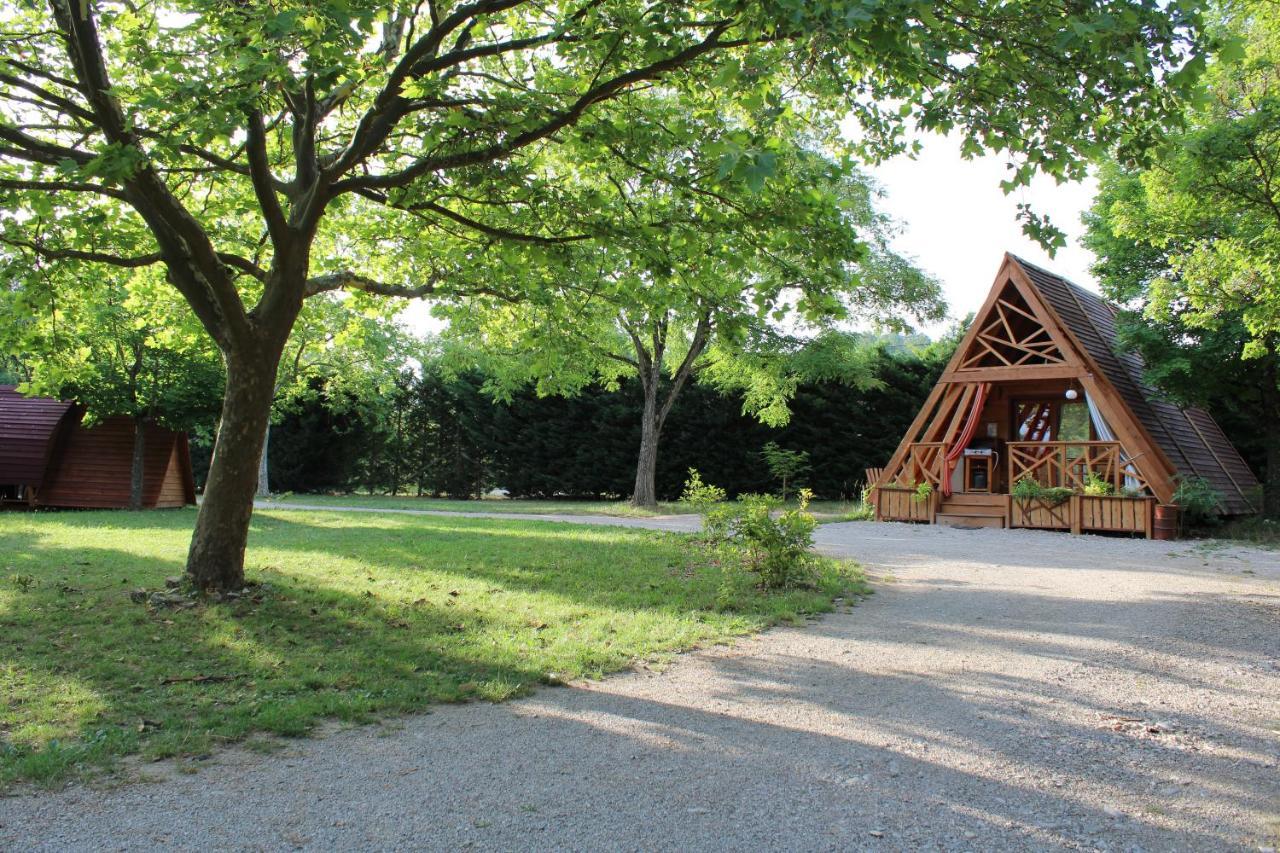 Habitat Createur - Hebergements Insolites Au Camping Municipal "Les Ecureuils" Recoubeau-Jansac Εξωτερικό φωτογραφία